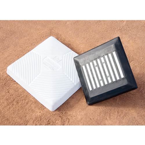 Baseball magnetic base